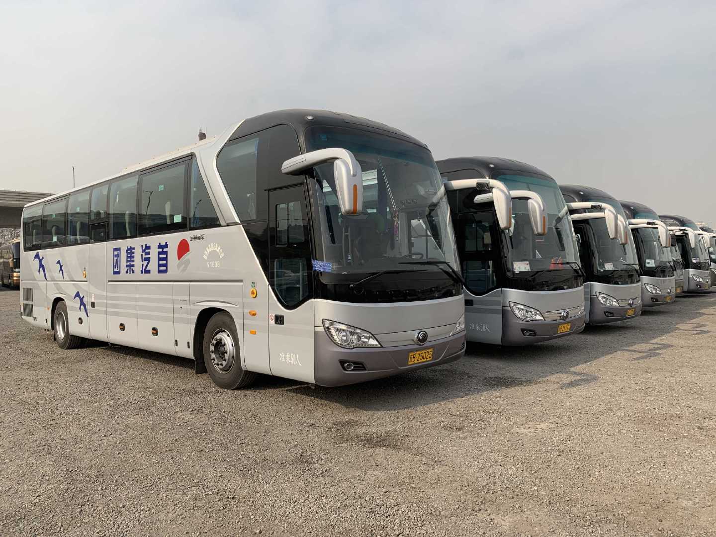 北京租车丨北京周边旅游大巴带司机包车攻略